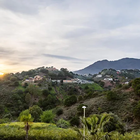 Apartment Luxury 2 Bedroom Estepona