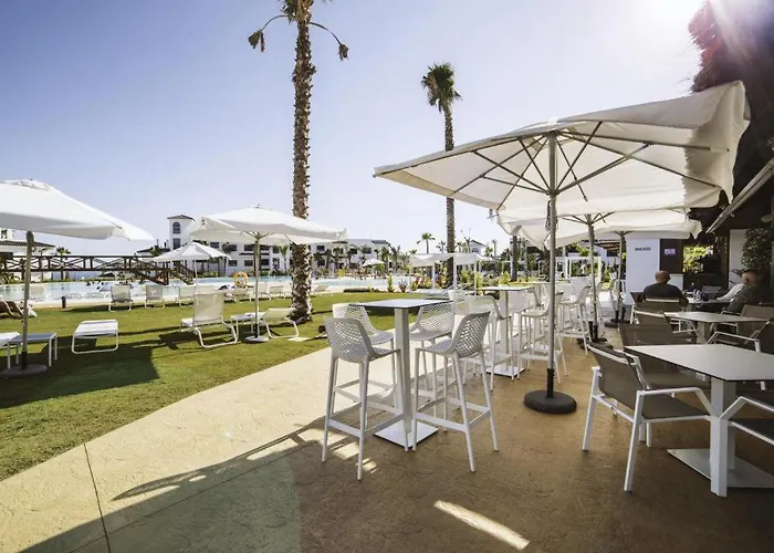 Luxury 2 Bedroom إِستيبونا